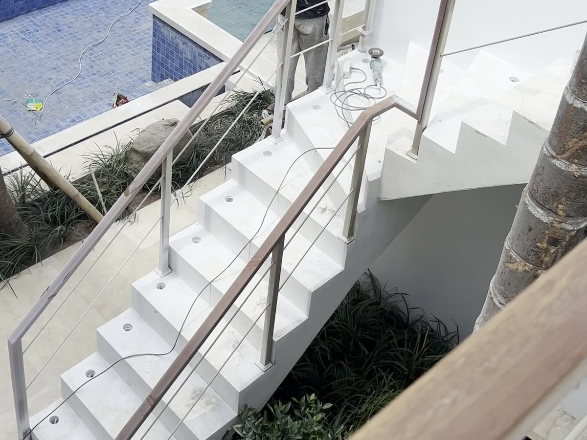 Railing Tangga & Kolam Renang — Seminyak